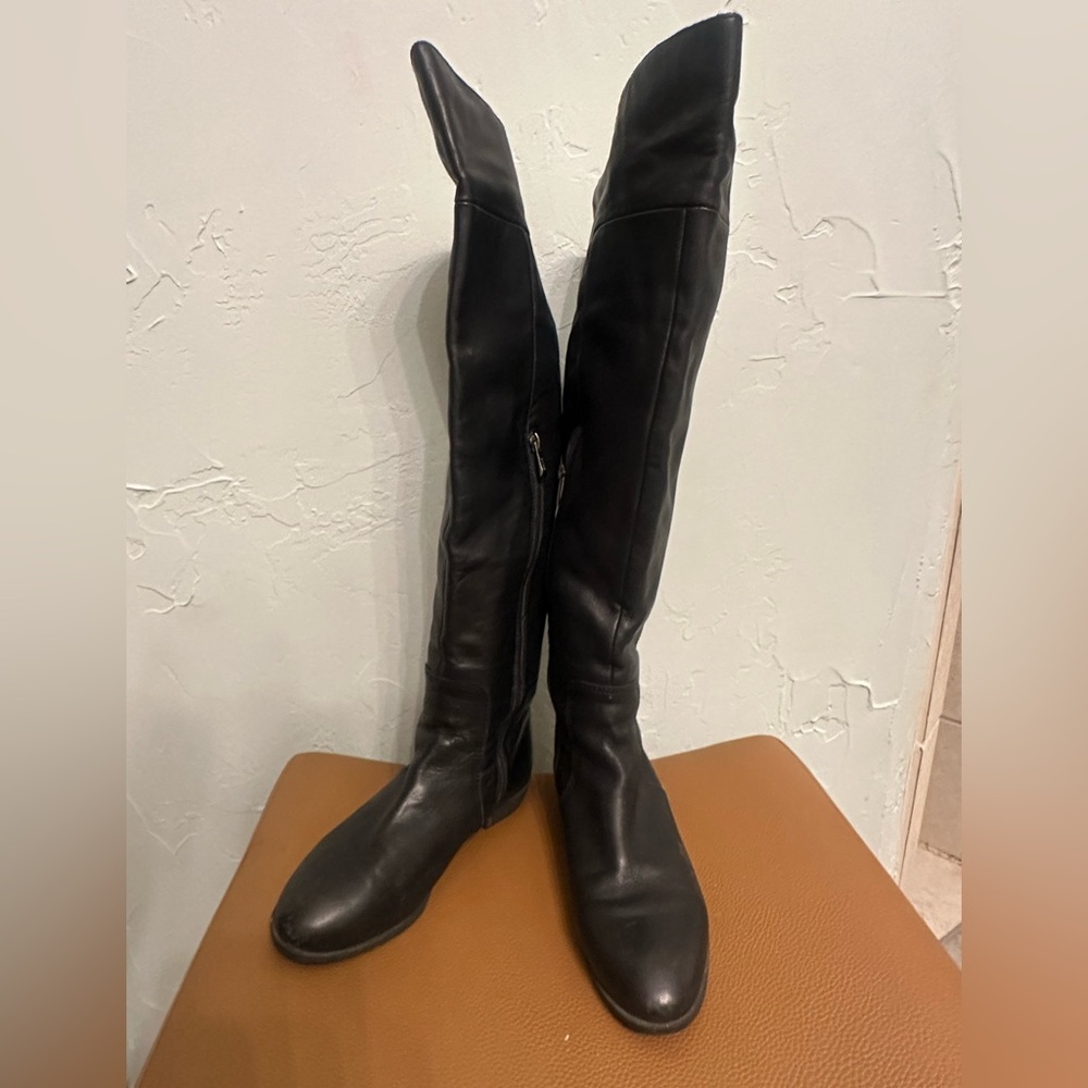 Black Knee-High Leather Boots